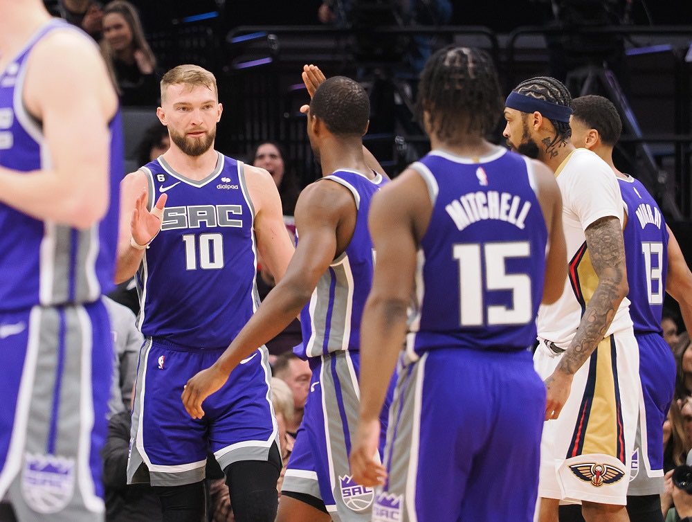 Random Hoops tweet media