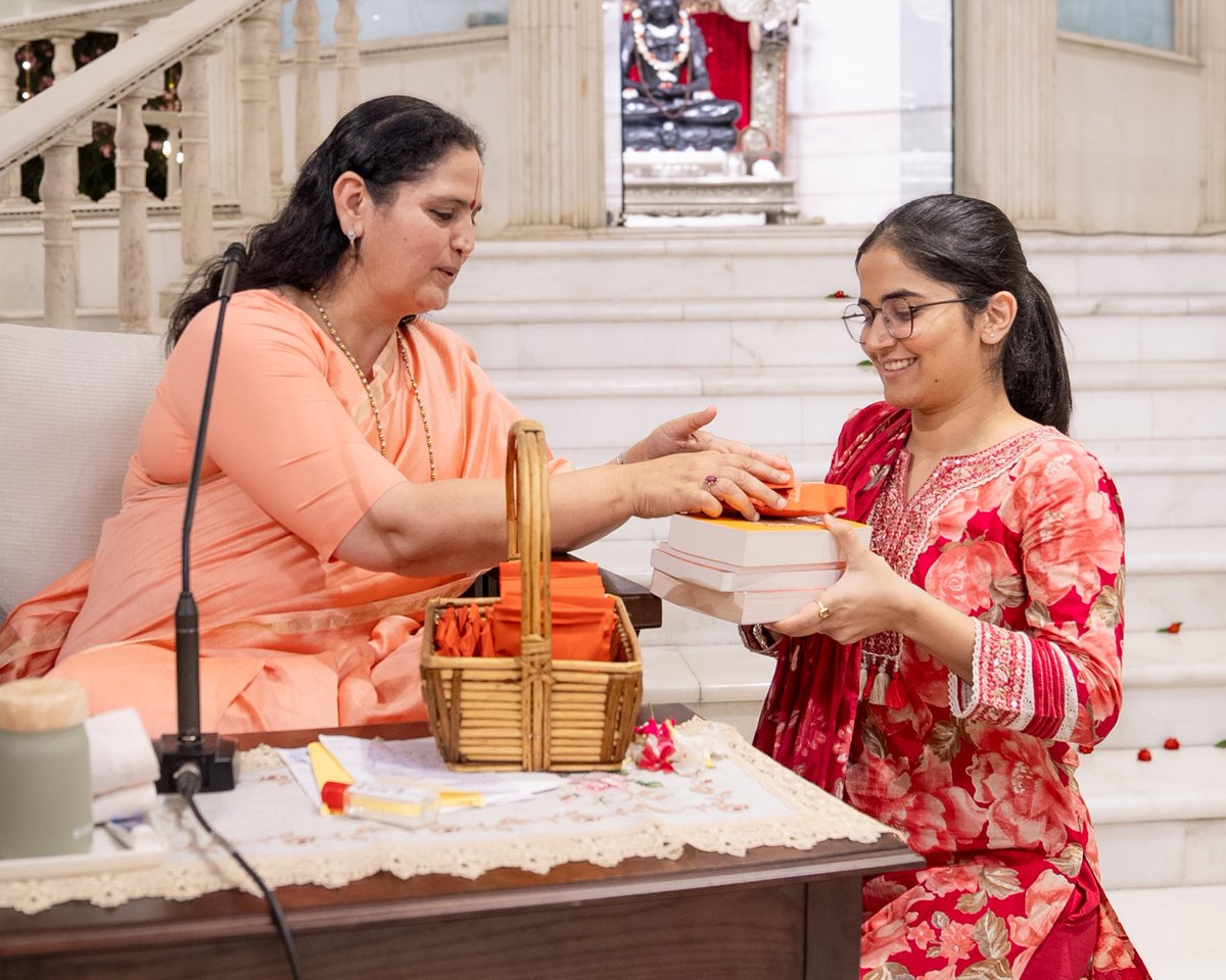 Nishu Tyagi from ‘Shahpur Taga’— A small village in Ganaur, Haryana, has scripted history by being the first candidate from this remote area to have successfully cleared the coveted Indian Civil Services (IAS) Exam.

The young girl received unbound love and blessings from Param