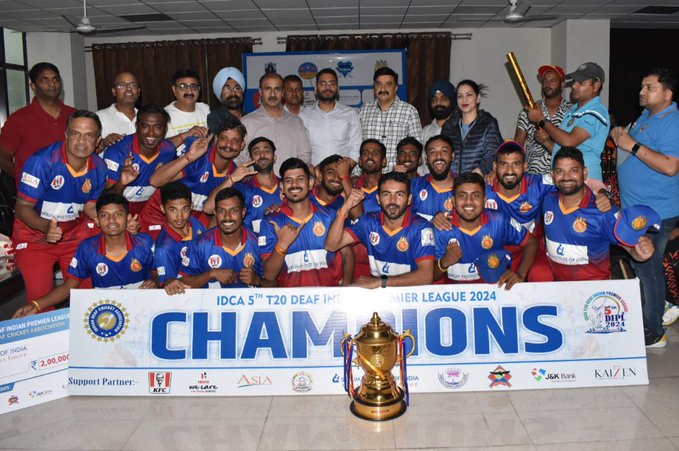 Specially abledpersons are the realheroes #DCJammu to #Deaf Cricketers #BengaluruBadshahs lifts #5thDeafIndianPremierLeague title