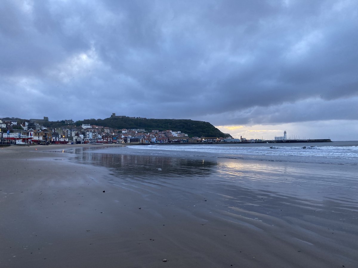 #SaturdayVibes #SaturdayMotivation #SaturdayThoughts #Scarborough 🌊 Cold wind, scudding clouds during this morning's run 🏃‍♀️ Have a good day, everyone 👍