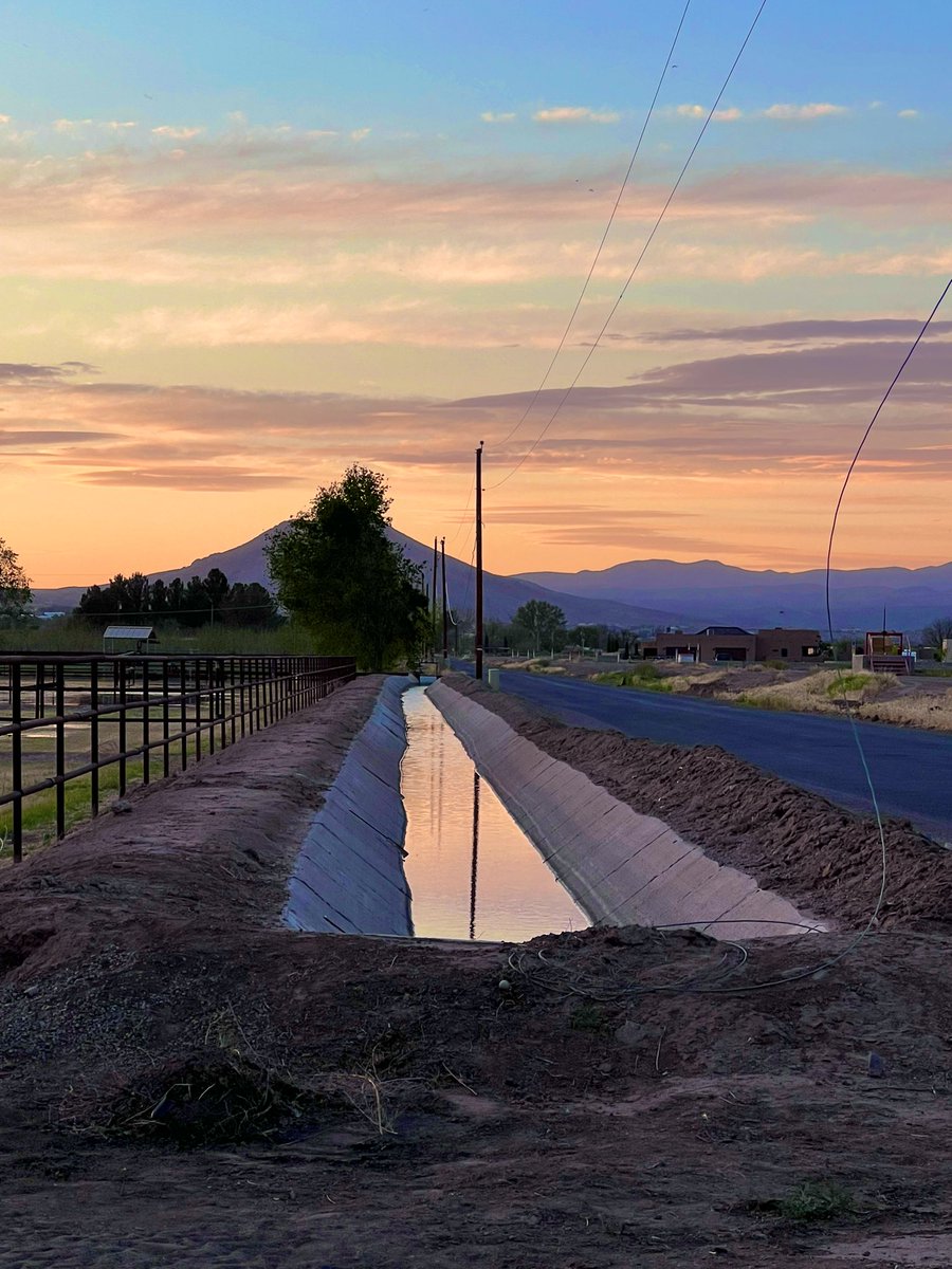 Sunset in the valley. Canal on Fairacres Road. #NewMexico