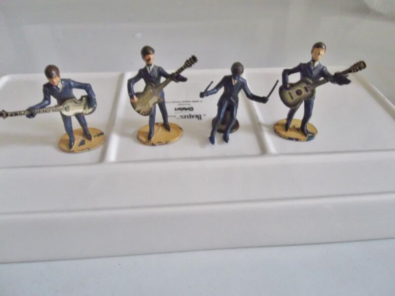 THE BEATLES RARE SUBBUTEO MODEL FIGURES 1964 3 GUITARS & RINGO'S STOOL & STICKS.

Ends Sun 28th Apr @ 8:21pm

ebay.com/itm/BEATLES-RA…

#ad