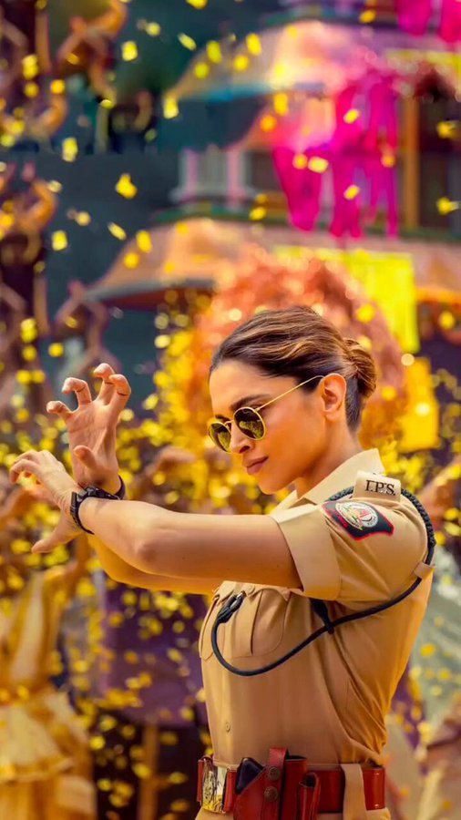 #DeepikaPadukone as #ShaktiShetty from #SinghamAgain.