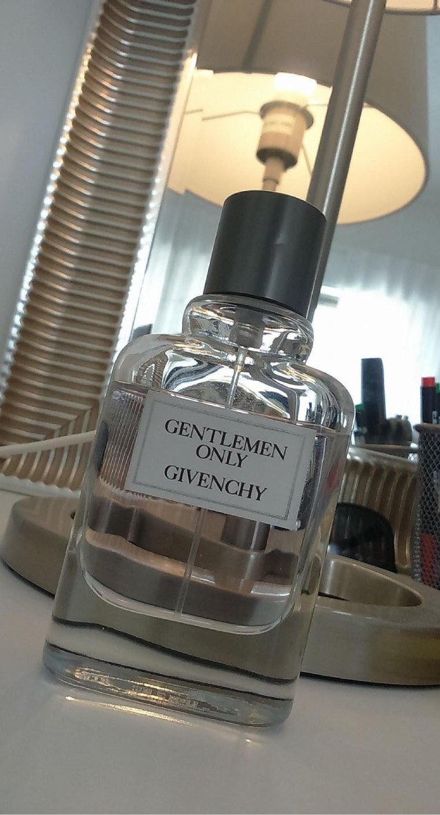 Teaching Mens Fashion Cologne