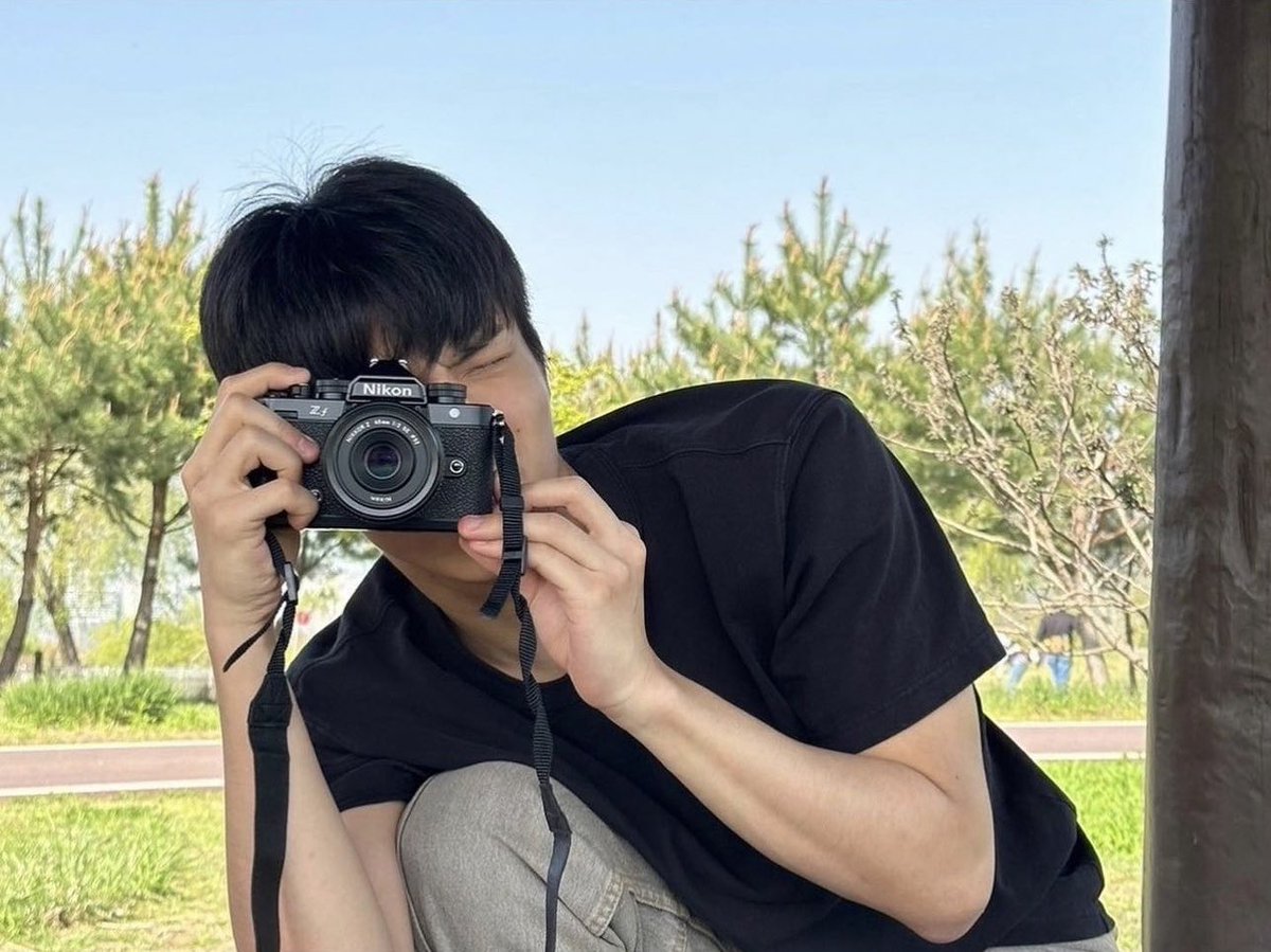 jexngwxx's tweet photo. PARK JEONGWOO INSTAGRAM UPDATE

“Photo by #ASAHI 📷🌿” https://t.co/WnlDN0e8xL