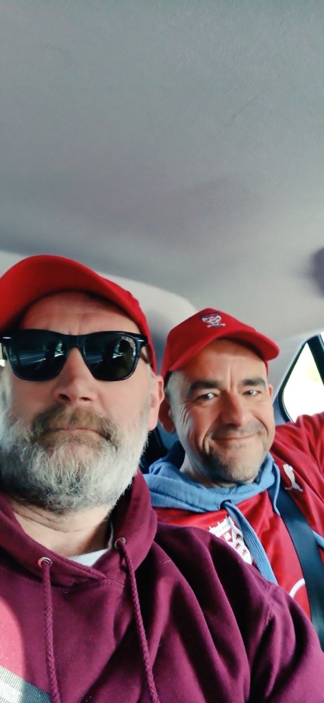 65shadow's tweet photo. @YorkCityFC @BristolStMotors On our way https://t.co/DvVCYCSl8t