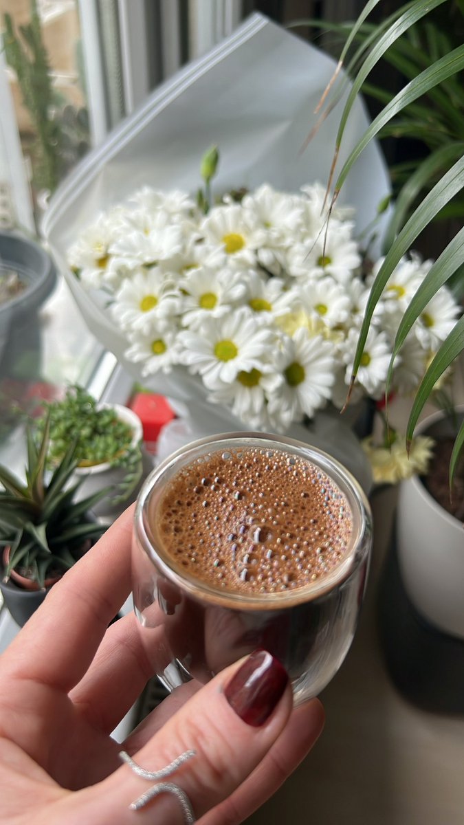 Mutlu #cumartesi 🥰☕️