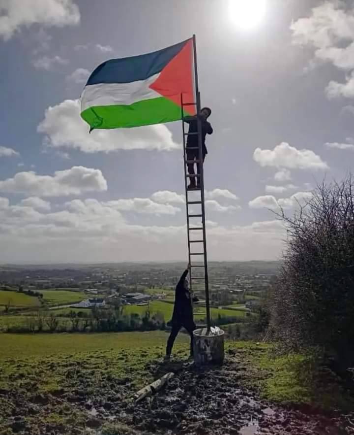 Spotted in County Armagh, Ireland. In Solidarity With Gaza Palestine 🇵🇸

#FreePalestine 🇵🇸