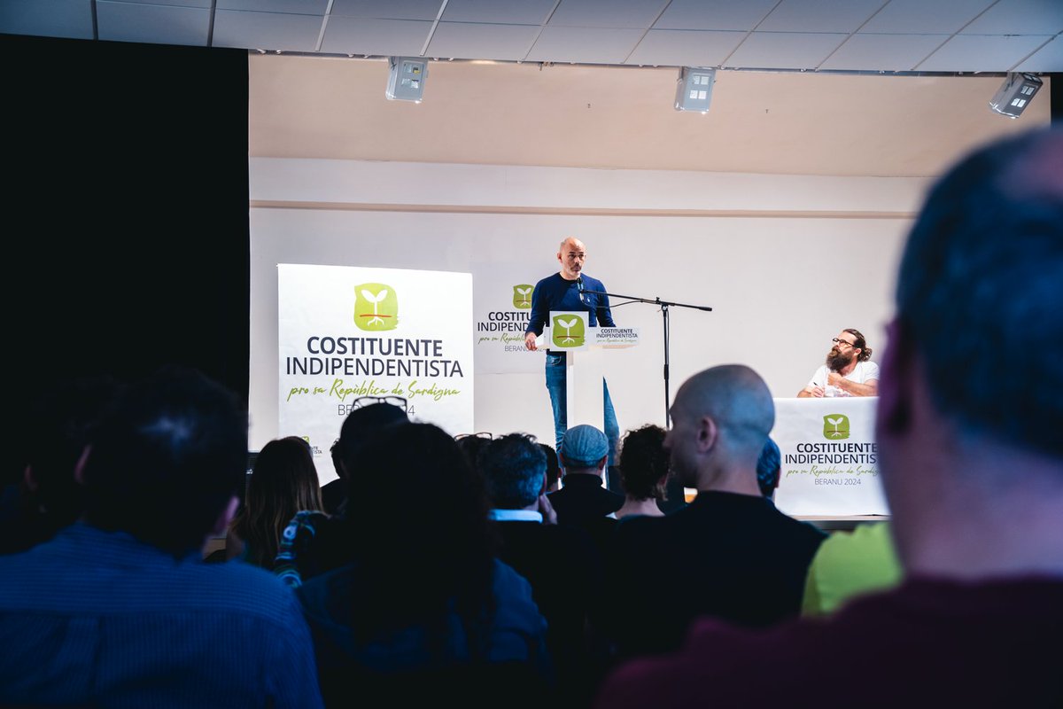 helis.blog tweet media