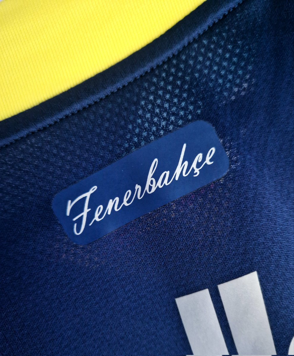 New addition; @fenerbahce Adding this one means the 22/23 season is done, and leaves only 2 Puma Fener shirts left to pick up! I bought the home and away whilst in Turkey last year, but for some reason didn't grab this one, so glad to finally get my hands on it.