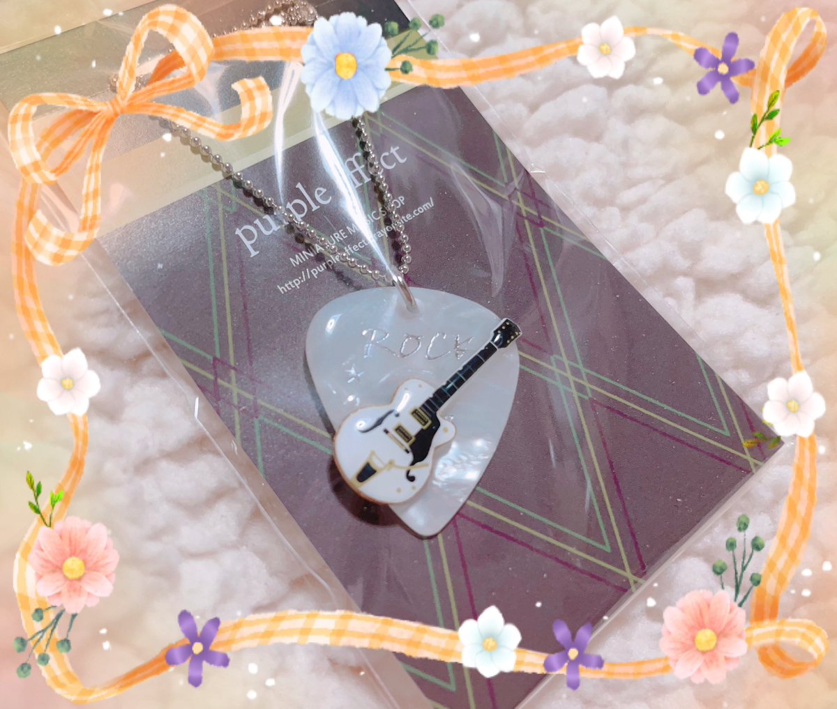 uno12121117's tweet photo. れす(@purple_res)さんの
先日、ピック with ギターのネックレスお迎えする事が出来ました。
とっても素敵〜✨️︎💕︎
今回、買うことがとても出来て嬉しい〜今度はバックチャーム欲しいなぁ(⑉• •⑉)❤︎
有難うございました🙇♀️
#purpleeffect https://t.co/NKoyHBqIpr