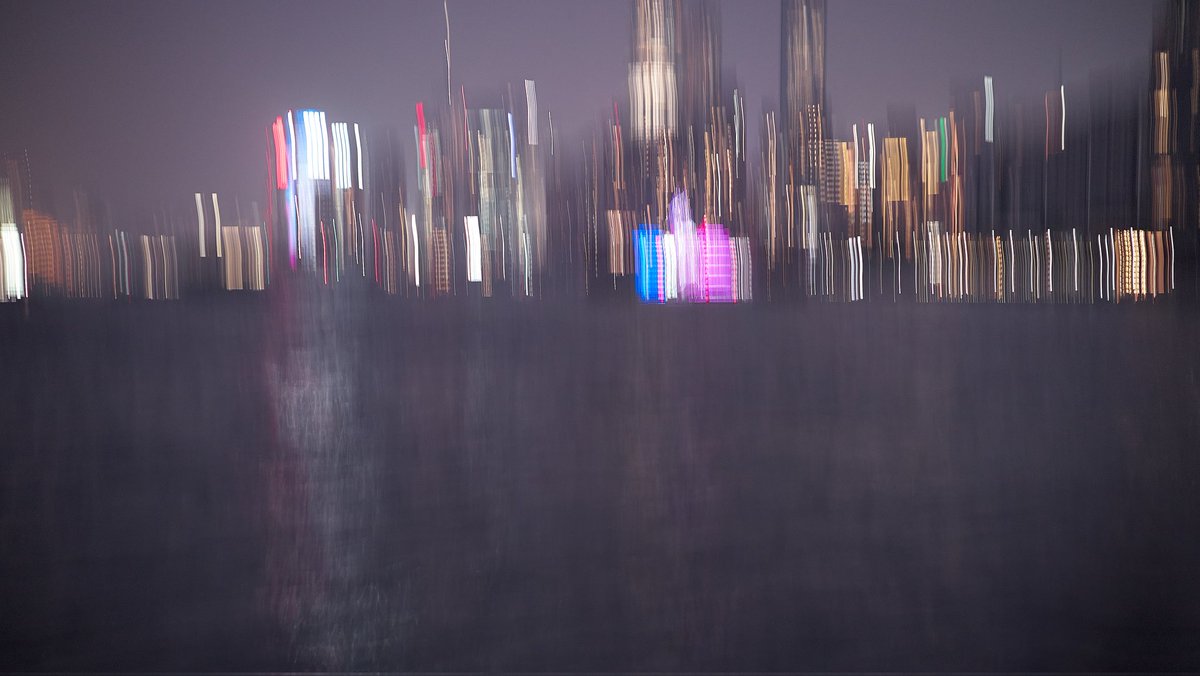 Shanghai 02.01.2024 #Shanghai #cityscape #nightshot #REFLECTION #icm #streetphotographer