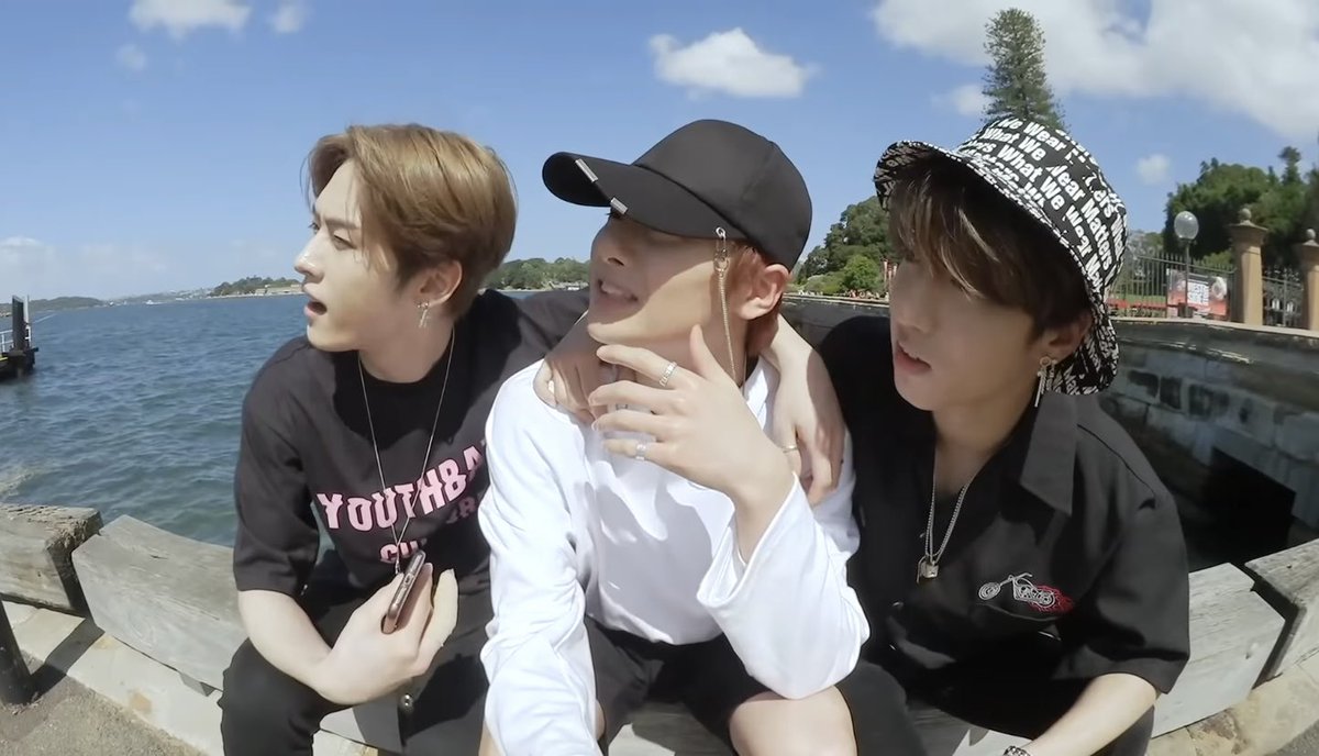 skzinfoespmx's tweet photo. Hoy hace 5 años fue lanzado el video street de “Mixtape 4” de Stray Kids grabado en Australia 😭😭😭 https://t.co/DE0o5a2Yq2