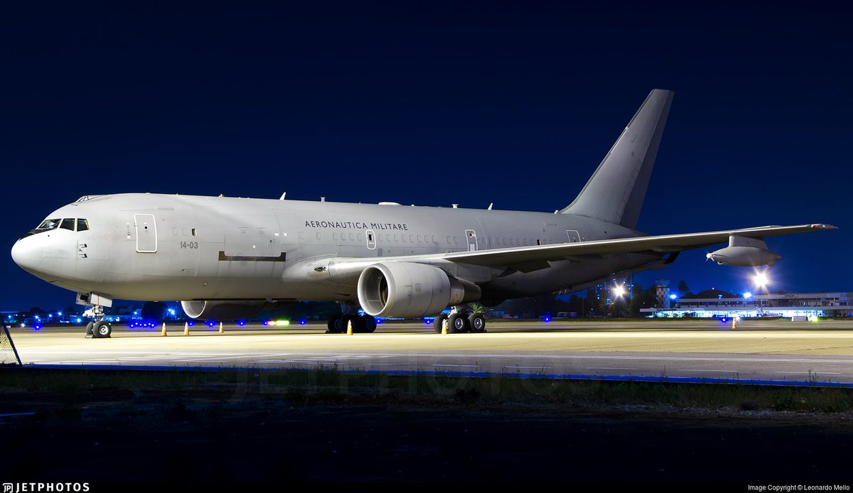 LebanonJets's tweet photo. Military: #Italy AirForce #UNIFIL troop rotation from Pratica di Mare Air Base #Lire to #Beirut back last night/after midnight
#MM62228 #33FE77
Over +1000 Italian troops in #Lebanon
https://t.co/owHfGHtpgn https://t.co/V8hGFQxCYn
