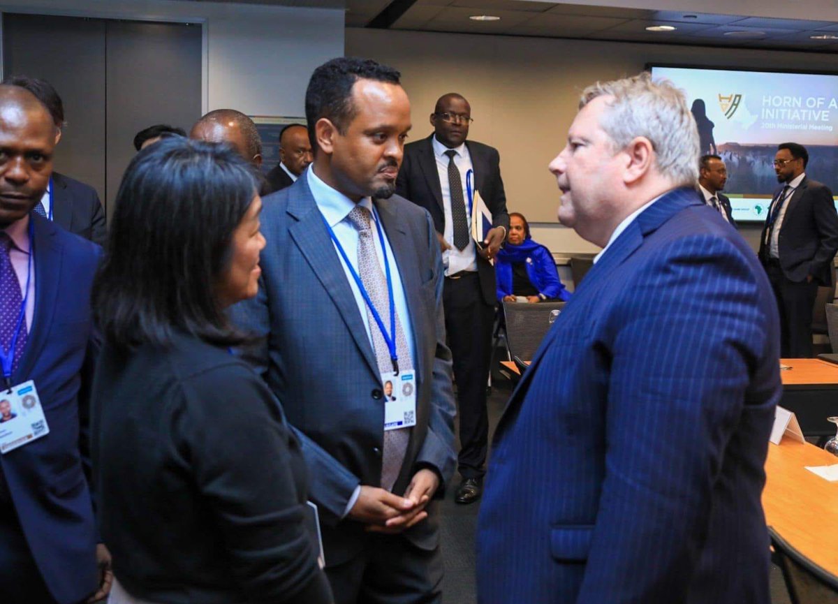 addisstandard's tweet photo. #Ethiopia: Ministers, development partners discuss funding priorities at 20th Horn of Africa Initiative Ministerial Meeting
Yesterday, Ahmed Shide, the Minister of Finance and current Chair of the Horn of #Africa Initiative (#HoAI), co-chaired the 20th Ministerial meeting of the HoAI alongside Victoria Kwakwa, Regional Vice President for Eastern and Southern Africa, in #Washington_DC during the #World_Bank #IMF spring meetings.
The meeting was attended by Finance Ministers from the Horn of Africa region and various development partners, including the World Bank, AfDB, EU, Germany, and the #UK.
Ahmed emphasized the importance of continued resource mobilization efforts, particularly highlighting the need to prioritize topping-up funding. “The original HoAI pipeline of projects is still underfunded compared to the requirements. Therefore, we must intensify our resource mobilization efforts,” he stressed.
Discussions also focused on strategies to enhance financing for the remaining lending pipeline, with a specific emphasis on incorporating proposals from #South_Sudan. Established in 2019, the HoAI functions as a collaborative platform involving countries in the region, such as #Djibouti, #Somalia, #Kenya, Ethiopia, #Eritrea, and #Sudan.