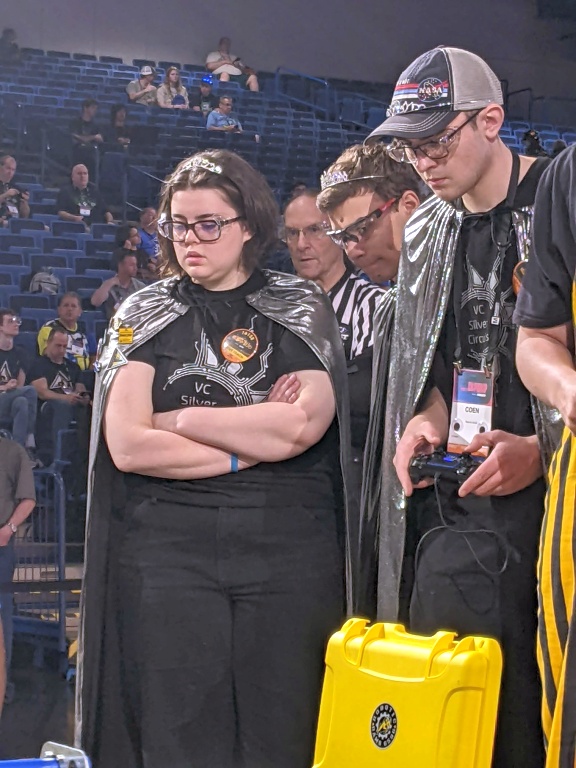 FTCNV1's tweet photo. Quals are over at #FIRSTChampionship!

16158 VC Silver Circuits went 7-3 in Ochoa, good for 16th out of 56 teams
18203 MCII was 4-6 in Jemison, in 37th out of 56 teams

Neither team selected for playoffs, but both stand a good chance of winning awards 

@FTCTeams 
#omgrobots https://t.co/kICGHPXV50
