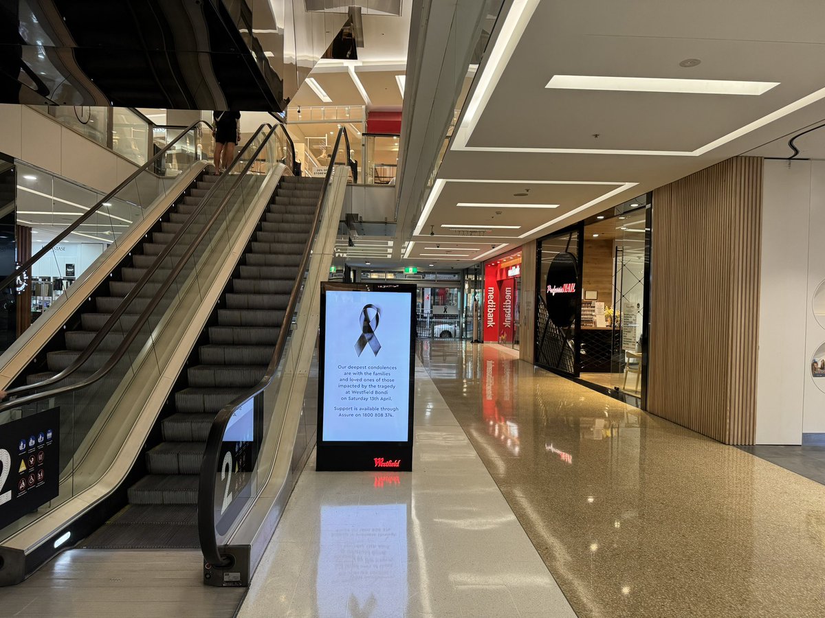 Mark Hudson tweet media