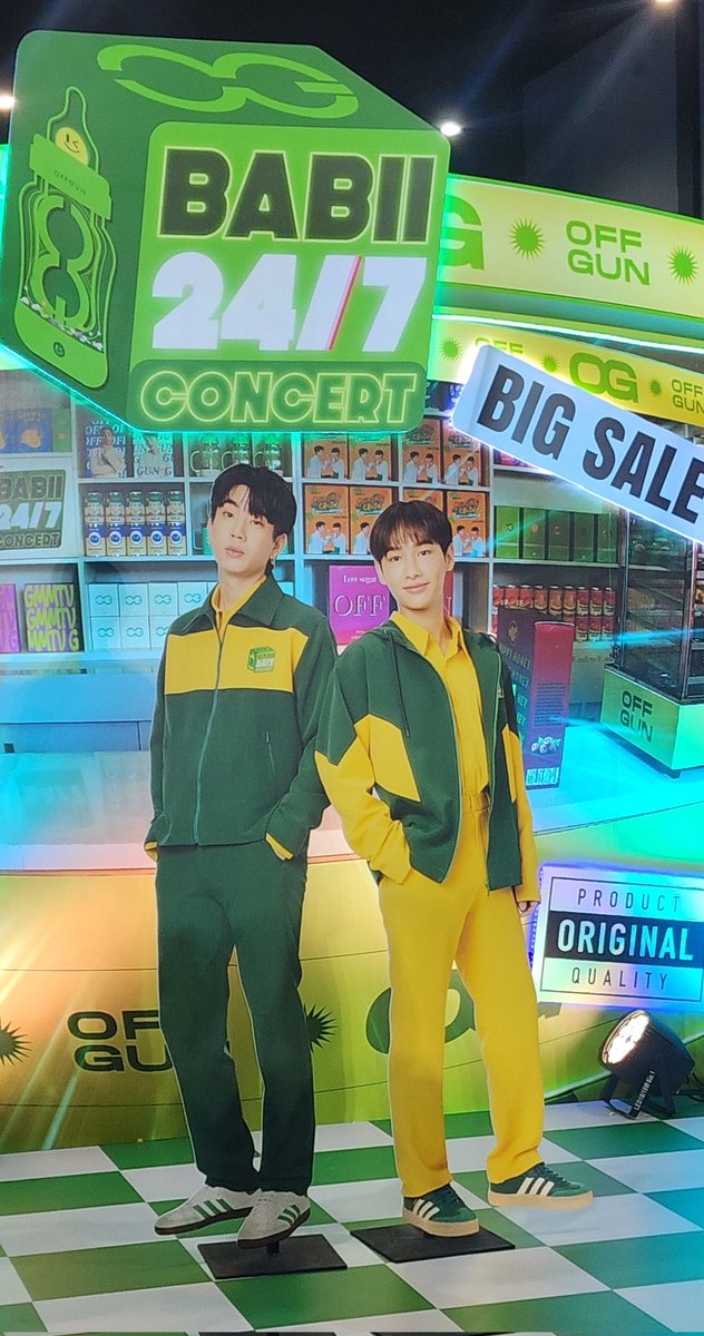 Hello_asian's tweet photo. วันเสาร์สีเขียว !!! 💚☺️😎
#BABII247Concert 
#ออฟจุมพล #OffJumpol 
#ออฟกัน #OffGun https://t.co/1iV3BDwTfX