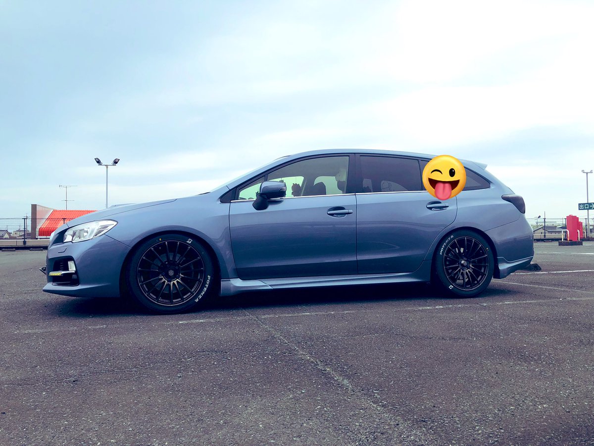 subaru_giant's tweet photo. 車高下げのホワイトレターで
ちょっとレーシーぽくなったかな https://t.co/zgcK3CEMYG