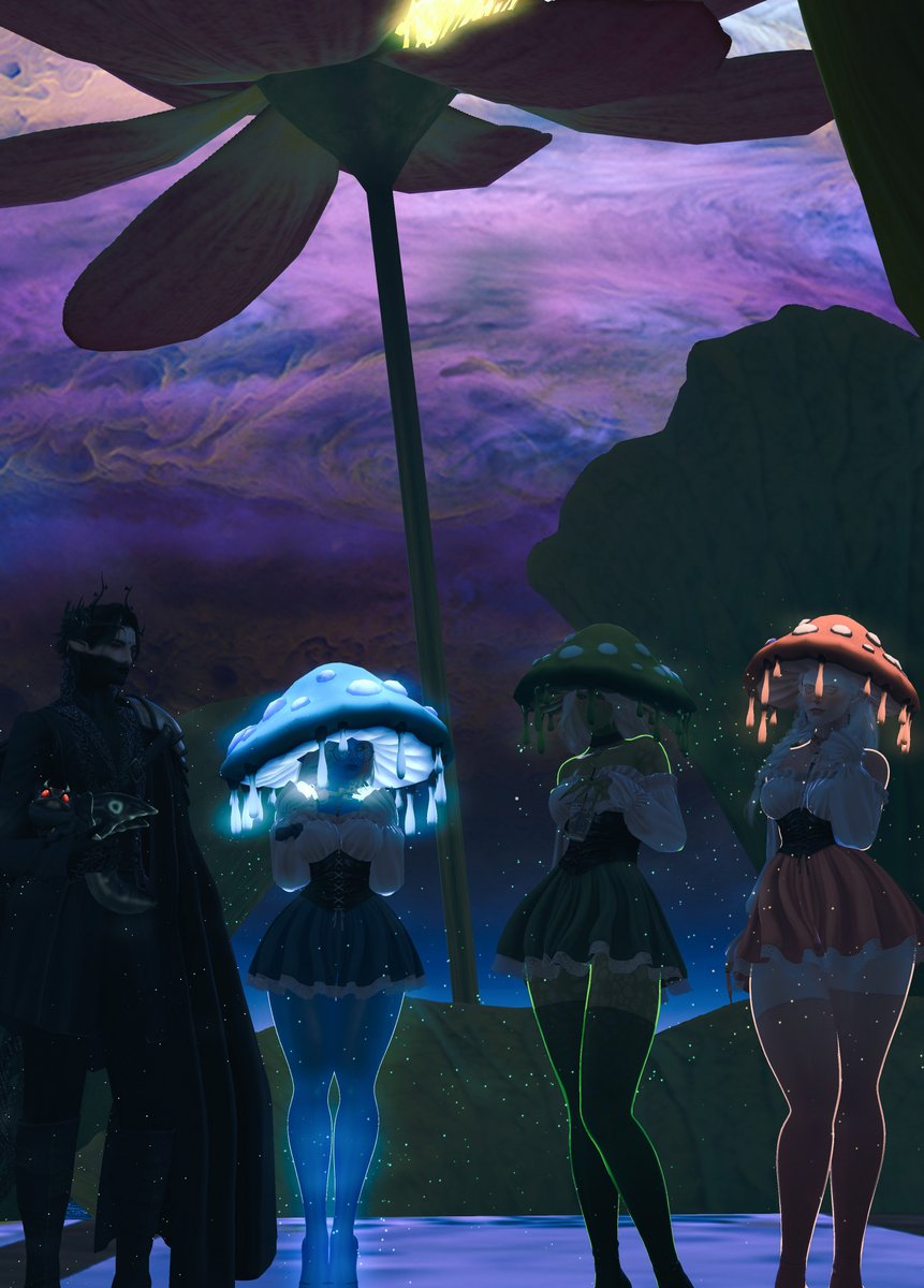 Frigay, Fantasy Faire style ...gorgeouss Shrooms and Fae galore😍🥰