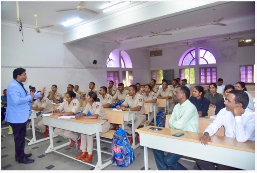 Had a fantastic time conducting a Training Workshop at Police Training College Kalaburagi 

#sagarahearthling #sagarah
#PoliceAcademy #Commissioner #civilpolice #policetrainingcollege #karnatakapoliceacademy #AdministrativeTrainingInstitute #ATIMysore #ptckalaburagi