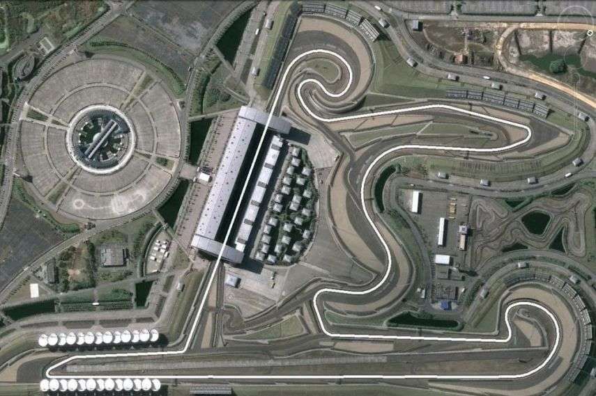 formula_podium's tweet photo. O Circuito de Xangai 🇨🇳 foi inaugurado em 2004, especialmente construído para receber a F1! Projetado por Hermann Tilke, tem 5.451 km de extensão. Tendo a reta oposta com 1.170 km.
#chinesegp #china #中国 #shanghai #formula1 #f1 #tilke https://t.co/aH1N3O4VG7
