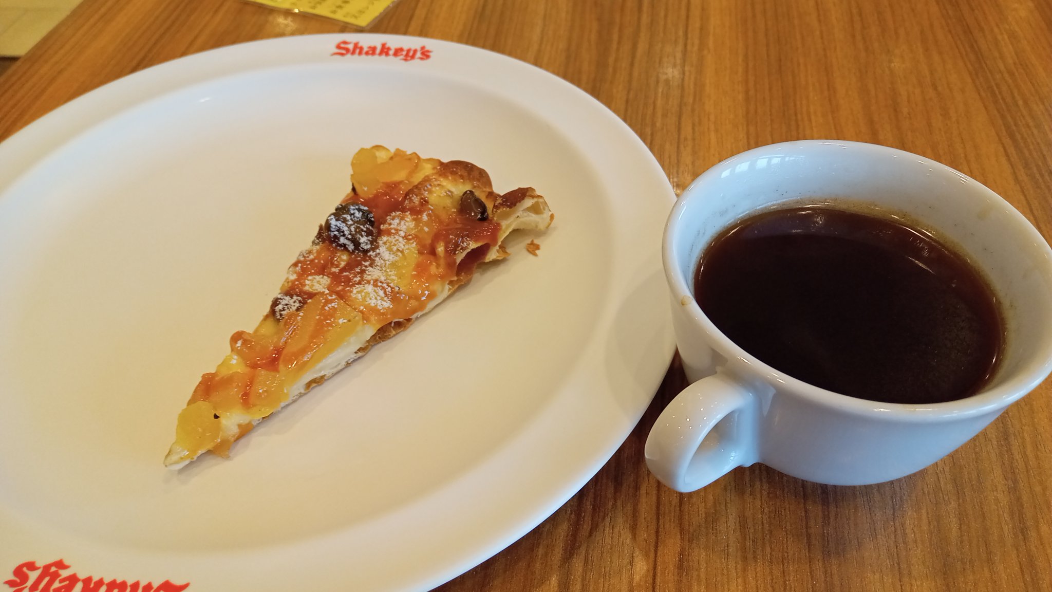 【美品】Shakey's シェーキーズ プレート シェーキーズ_Shakey's Pizza【公式】 (@shakeysphoto) / X