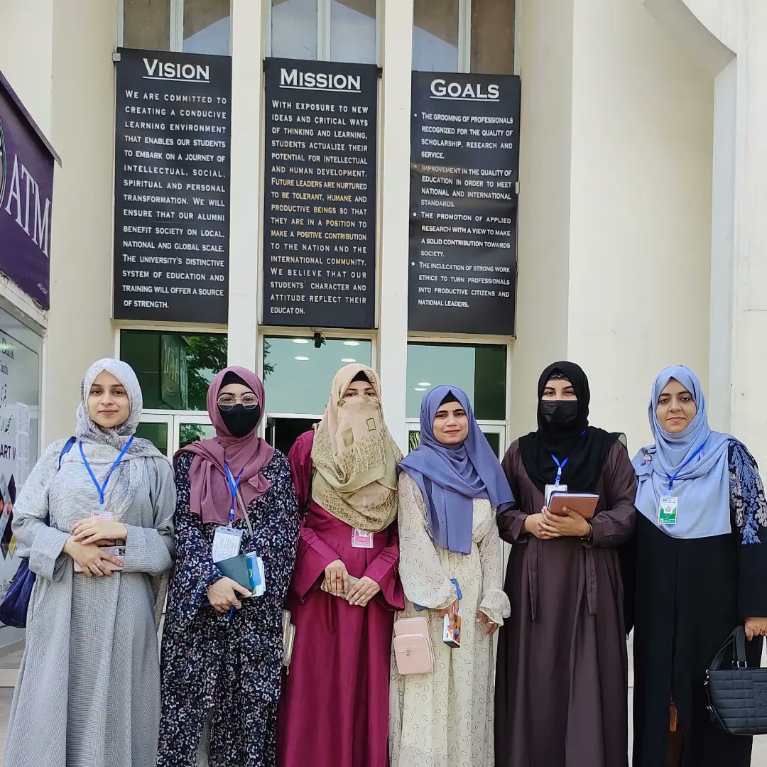 Eman_fatima1278's tweet photo. Find a Team that knows how to have *Fun* without *sinning*...💥...
Alhamdulillah🫶🏻 to the Sisters of 🫂"Minhaj UL Quran" _Who Constantly Remind us of Allah...🏆
#msmsisterspakistan #minhajulquran
#itikafcity2024 #ItikafCity2024 #ramadan2024 #DrTahirUlQadri #MSMSisters https://t.co/JU26E2EuCn