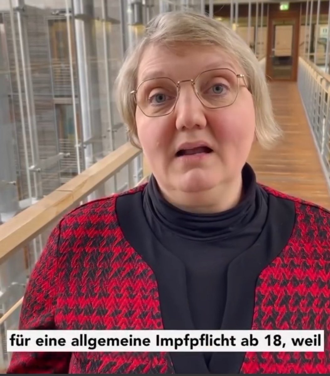 @SHomburg Wird interessant werden, ihre Argumentation zur Impfpflicht ab 18 Jahre. 
Maassen und Merz beschuldigte sie der Lüge und der Blockade.  
Ihre Meinung dazu würde ich gerne hören.  😉