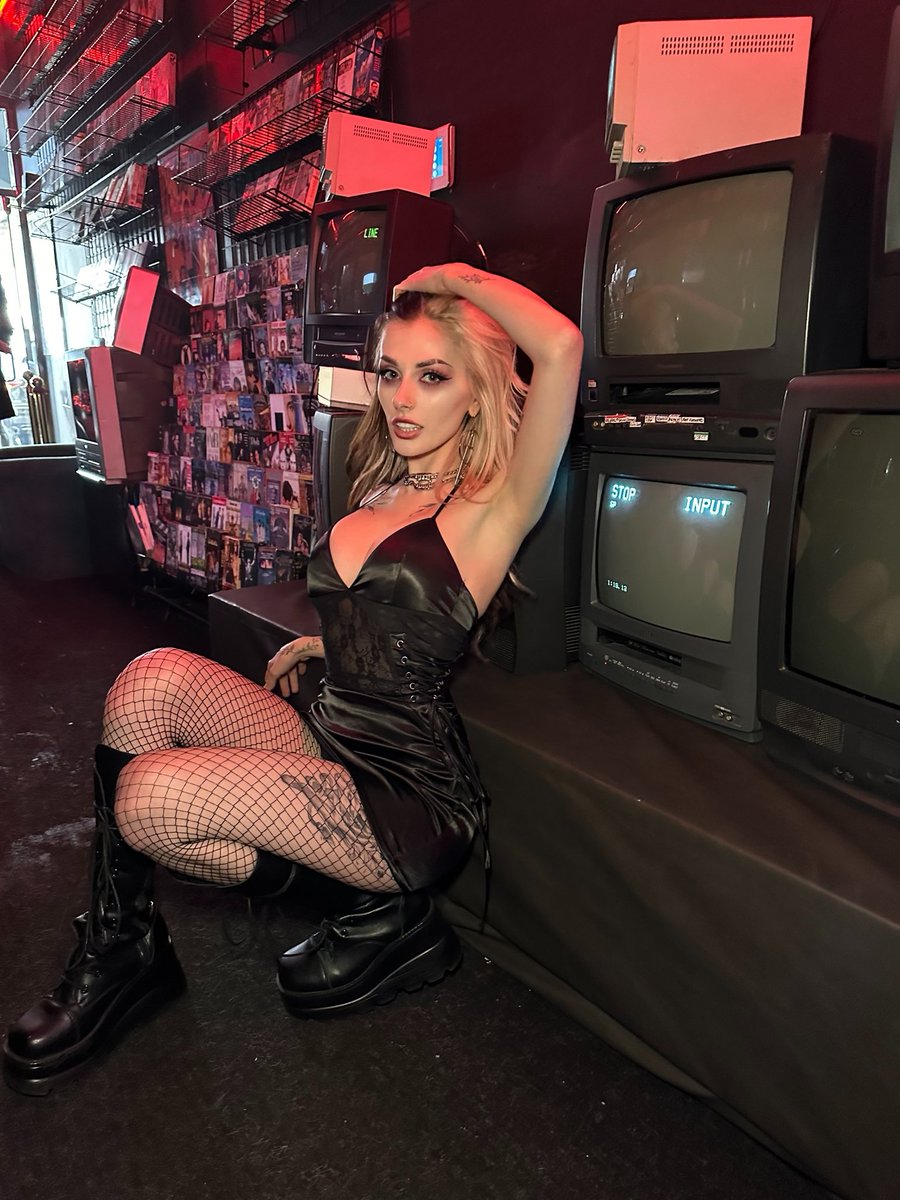 What VHS are we grabbin?