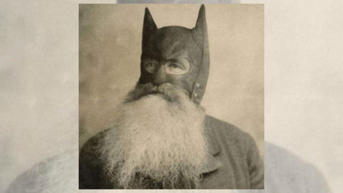 ❌ No, a vintage-looking photograph featuring a burly bearded man in a leather mask isn't what inspired 'Batman.' snopes.com/fact-check/vin…