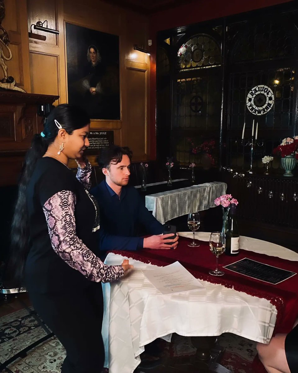 Tori_Hughes1's tweet photo. π₯β¨ On set filming the short "ghosted echos".
#actor #actorslife #castinguk #castingdirector #actingskills #acting #talent #Scene #filming #comedy #shortfilm https://t.co/d9jyivJqgG