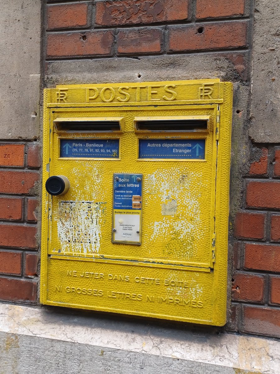 #PostboxSaturday #Paris #France