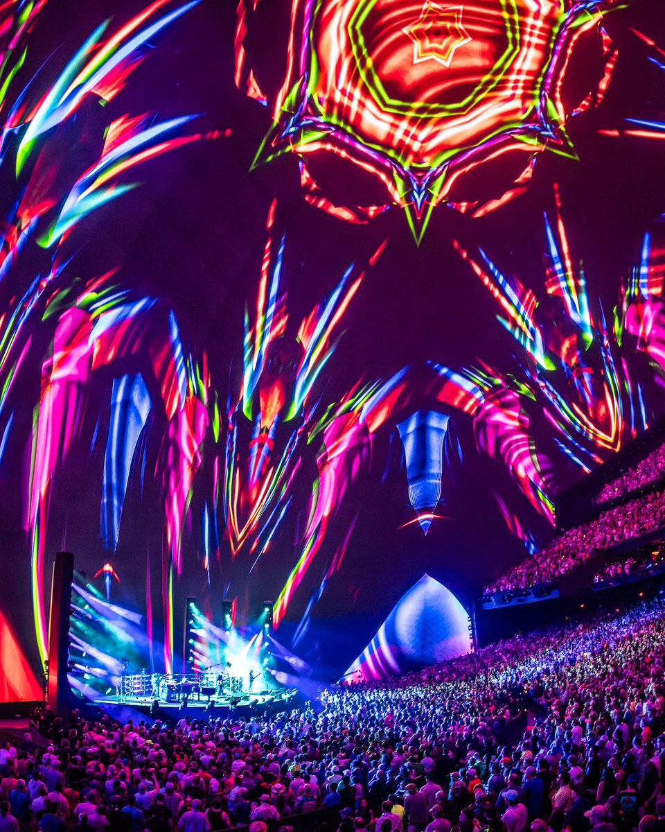 4/19/24 Sphere Las Vegas, NV 📷 @alivecoverage