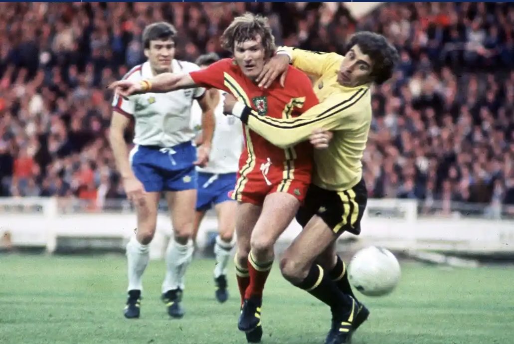 I’m sure Burnley, Swansea and Derby fans will remember Leighton James today - a true great on the pitch and a force of nature in the radio studio. Privilege to have known him