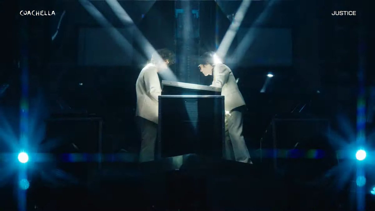 RevenantAnarchy's tweet image. Justice stays having the best Coachella performance