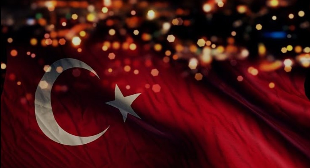 Hayırlı sabahlar 🙋‍♂️ İstiklal marşımızı okumuyorlar Türk bayrağımızı kaldırıyorlar Tunceliye dersim diyorlar Atatürk'ün CHP'lileri AP○CU olmuş hala gelmiş bize Makarnacı diyorlar 😡 DEM Kapatılsın Türk Bayrağı/#Dubai/Ece Üner/Isfahan/Suriyeli/Rolex/#izmir/kayyum/Mehmet Şimşek