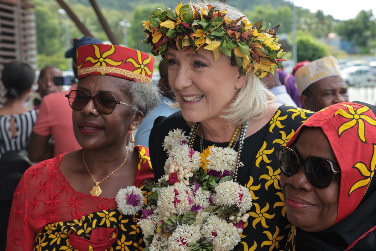 Quel accueil pour Marine Le Pen à Mayotte ! 🇫🇷🇾🇹