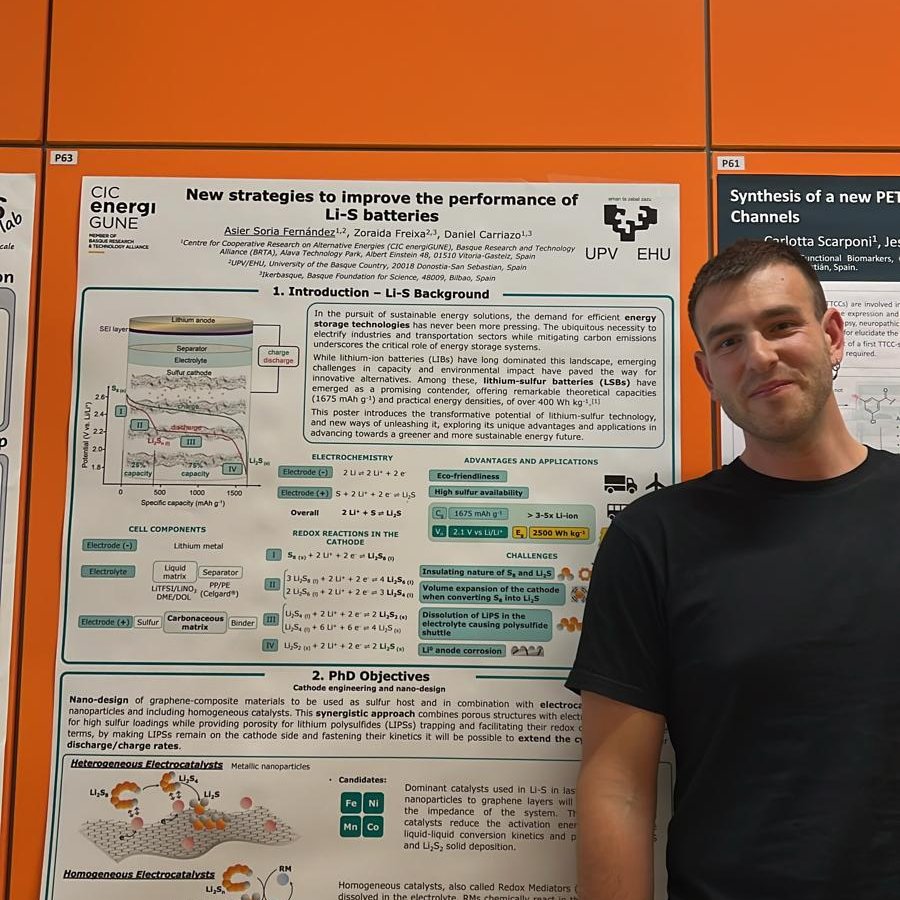 freixasgroup's tweet image. Our group enjoying the first edition of PhD Day at the Faculty of Chemistry UPV/EHU 2024. Hope many more will come! @ehu_kimika @ikerbasque @DIPC #PhDDay_KMK
freixagroup.com/phd-day-facult…
