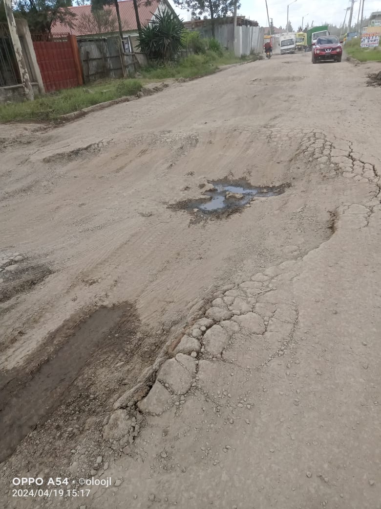 mozaymuragz's tweet photo. 👥 Katani Voices! 👥
@Wavinya_Ndeti @hon_Makau @RitahNdunge

Share your Quarry Katani Road experiences! Let's amplify our voices for better infrastructure. 🙌🏽🛣️

Cc: @kipmurkomen @KURAroads @citizentvkenya @ntvkenya @StandardKenya @MikeSonko
#FixQuarryKataniRoad https://t.co/yn7WqKIZ2j