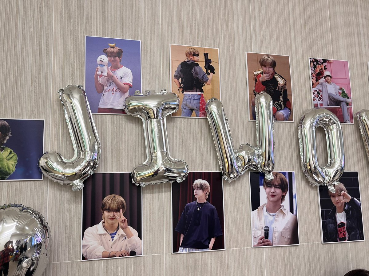 ginoblescript's tweet photo. 생일 축하해~ pt.2 
#Gym지원day #OneAndOnlyJiwonDay #HappyOneDay https://t.co/viU0JwERtQ