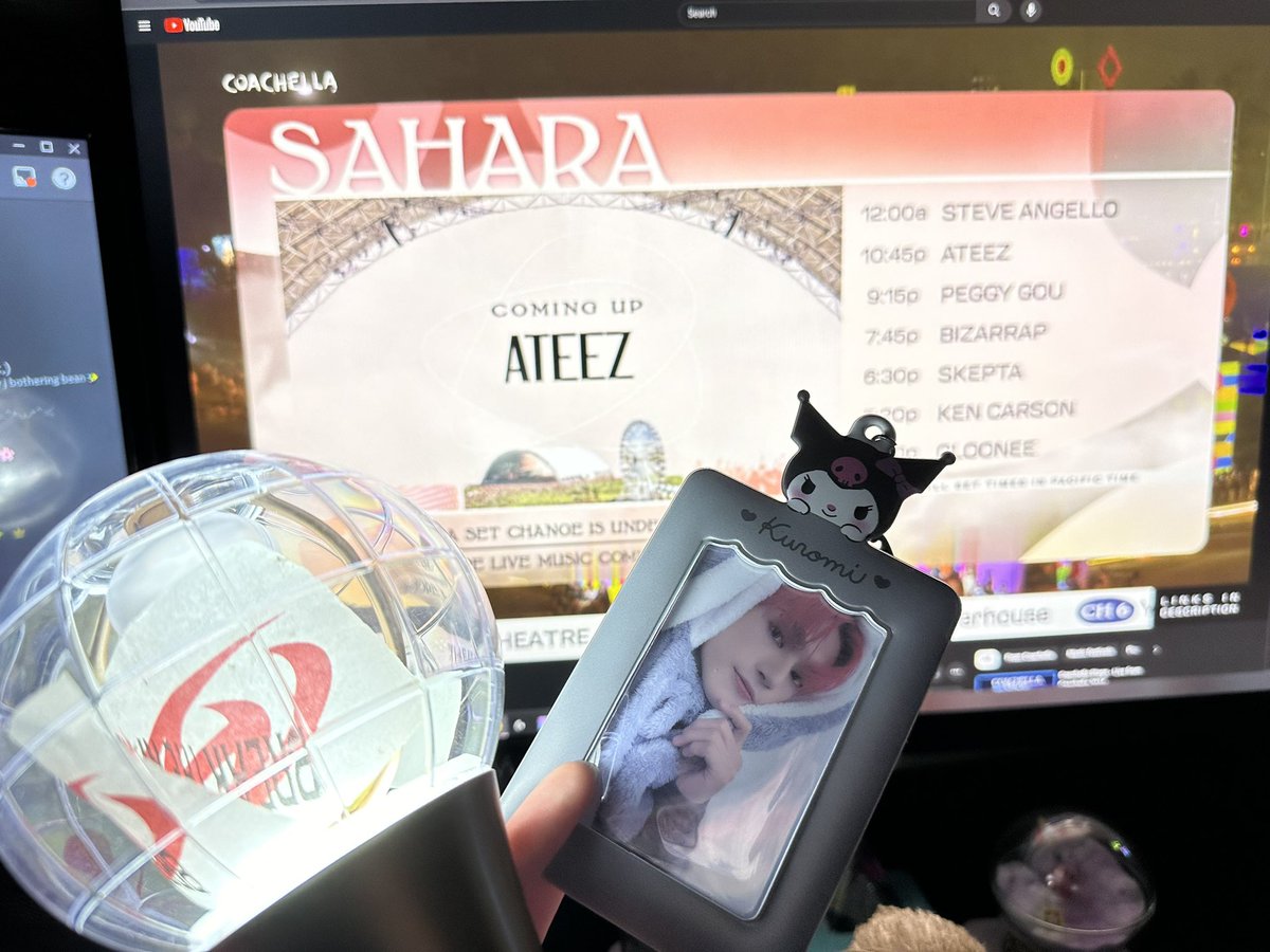 hwachxn's tweet photo. WEEKEND TWOOOOO 😋😋😋

@hello82official @hello82LA @hello82ATLANTA 
#ATEEZWatchParty #hello82 #82giveaway https://t.co/gxgRrQRfj4