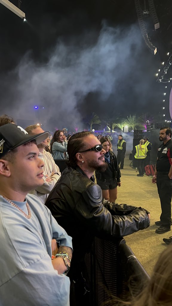 J balvin seeing my dear ateez! #ATEEZatCoachella #ATEEZatCoachella2024 #ATEEZBreaksCOACHELLA #ATEEZCHELLA