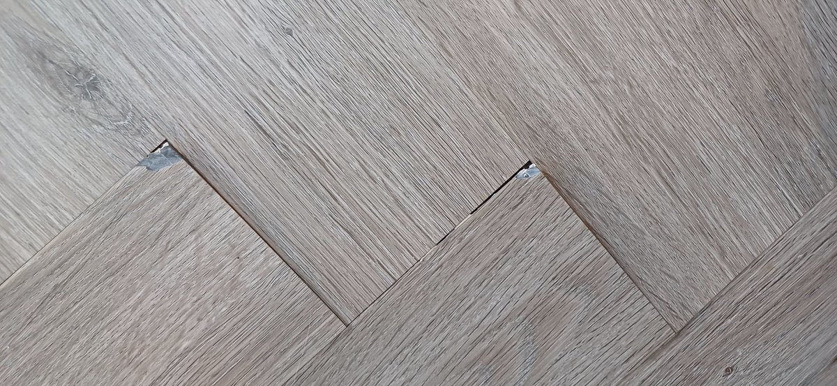 rmatthew777's tweet photo. @wearewoodpecker is a terrible product and company. Less than two years and my floor is a mess and the aftercare is even worse!!! #donotuse #poorcustomerservice https://t.co/YVlaVkrdSx
