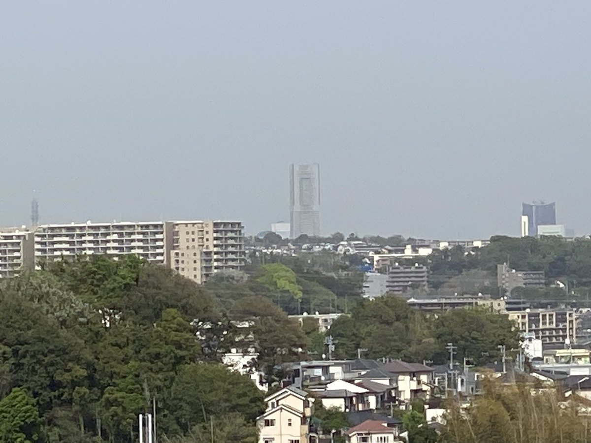 mwdanforth's tweet photo. The crucial thing to understand about this picture is that the tower in the distance has a Lego store. #japanadventures https://t.co/foJgGt9yK3