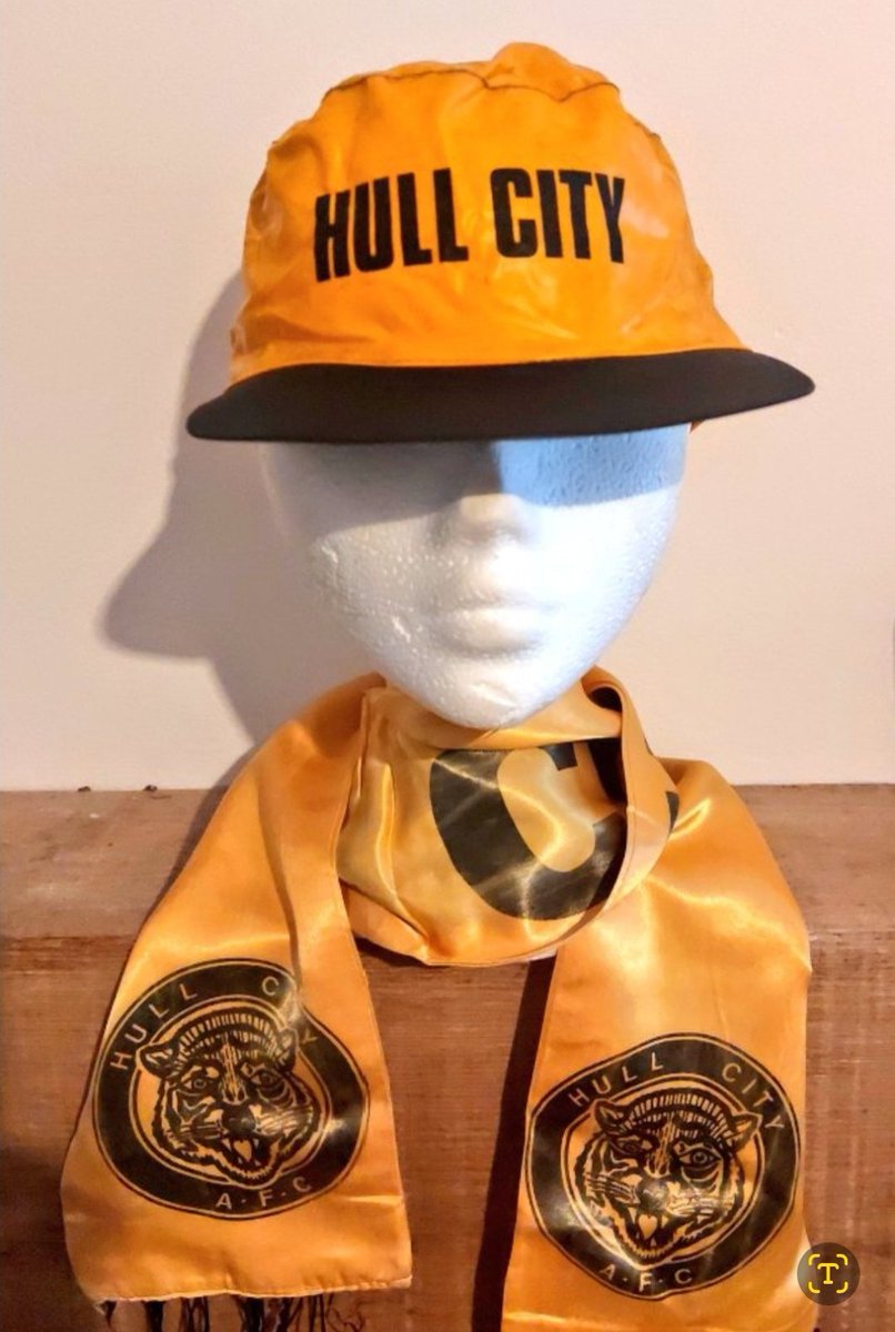 Plastic cap, silk scarf, what a time to be alive! #hcafc KTF ✌️