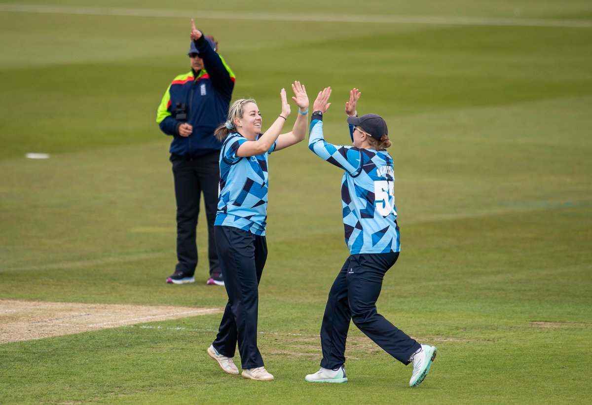 North_Diamonds's tweet photo. Job done with the ball 👊

Feels good to be back on the field 🙌

#TheNorthernWay💎 https://t.co/LBzzoI8fRO