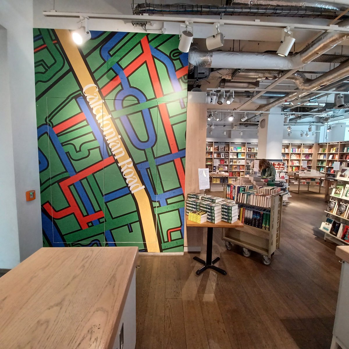 Strong presence for #CaledonianRoad by Andrew O'Hagen in @Foyles #CharingCrossRoad - good to see #booksellers & #publishers being more adventurous in the promotion of #books