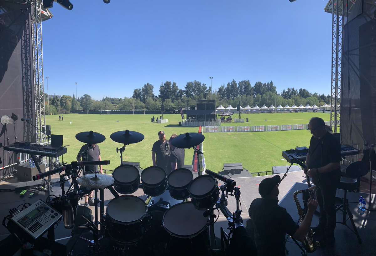 Johannesburg soundcheck 🇿🇦 
#AnotherDayATheOffice 
(Standard)