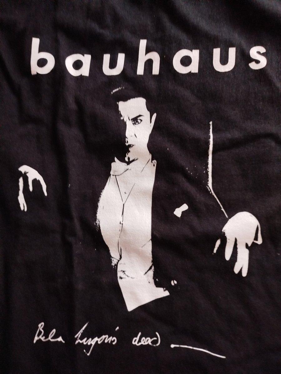 #tshirtoftheday 
Bela Lugosi's Dead